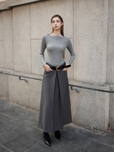 Tải hình ảnh vào trình xem Thư viện, Grey Pleated Midi Skirt
