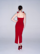 Tải hình ảnh vào trình xem Thư viện, Red Velvet Midi Dress
