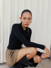 Tải hình ảnh vào trình xem Thư viện, KNIT SEASON - Check Mini Skirt
