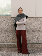 Tải hình ảnh vào trình xem Thư viện, KNIT SEASON - Cherry Textured Trousers
