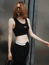 Tải hình ảnh vào trình xem Thư viện, Black Embroidered Coco Sin Crop Top
