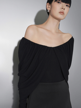 Tải hình ảnh vào trình xem Thư viện, Off Shoulder Black Top - HOLIDAY 24&#39;
