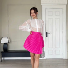 Tải hình ảnh vào trình xem Thư viện, Satin Effect Pink Short
